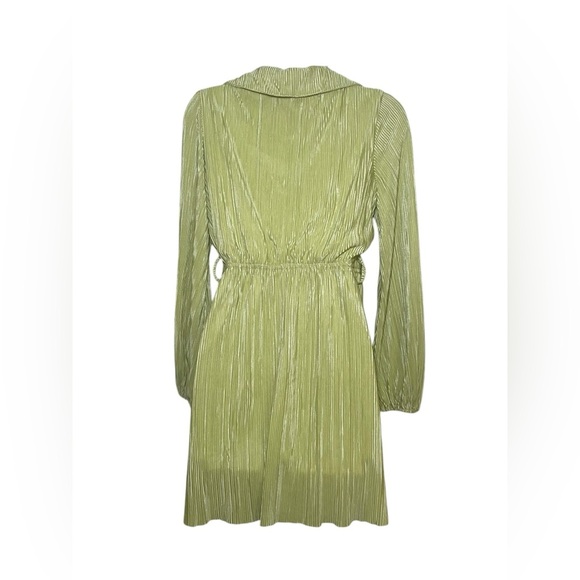Peppermayo Green Shimmer Dolce Vita Mini Dress Size 2 – Plisse Wrap Style - Picture 4 of 8